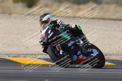 media/Dec-17-2022-SoCal Trackdays (Sat) [[224abd9271]]/Turn 7 Set 1 (1125am)/